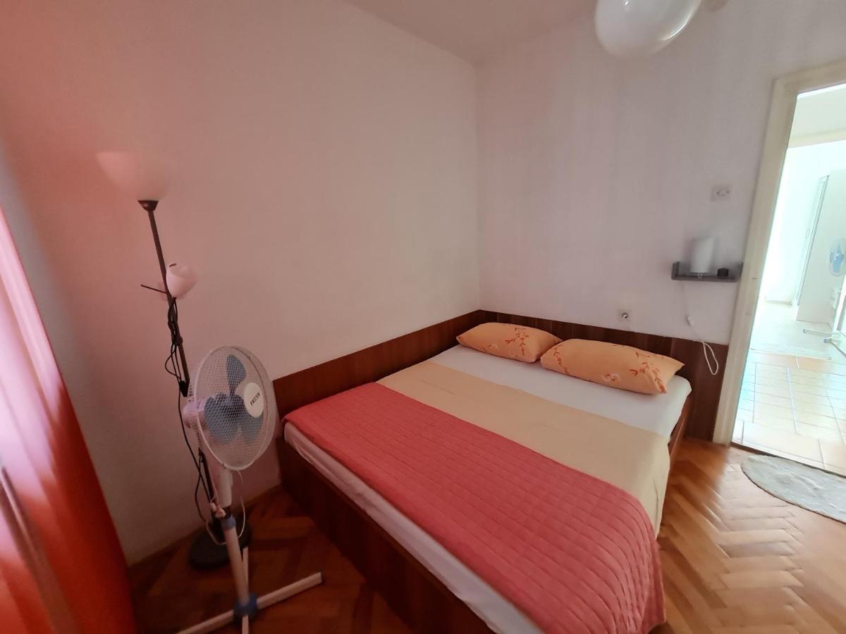 Guest House Barba Bibinje Exterior photo