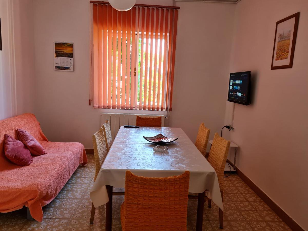 Guest House Barba Bibinje Exterior photo